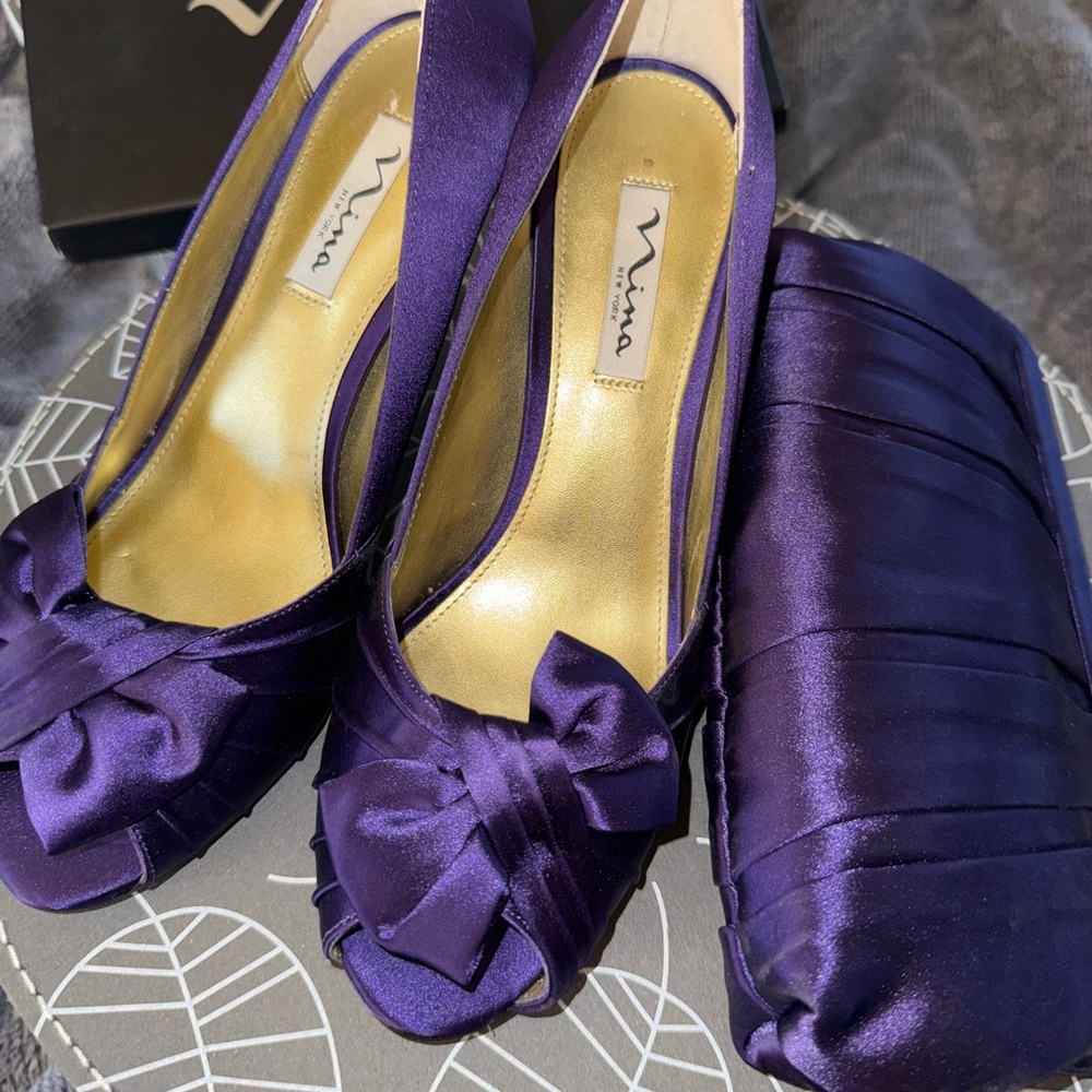 *SOLD* Nina Purple Forbes Grape Satin Peep Toe Formal Heels 9W Matching Purse